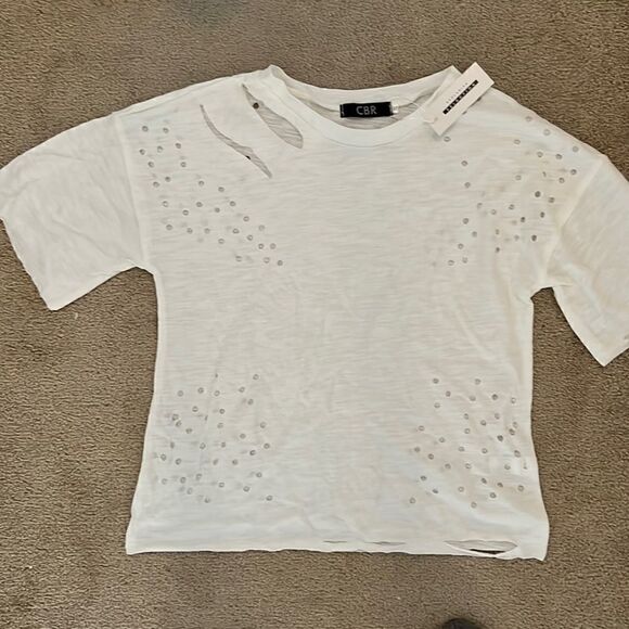 NWT CBR white distressed tee small - Picture 1 of 3